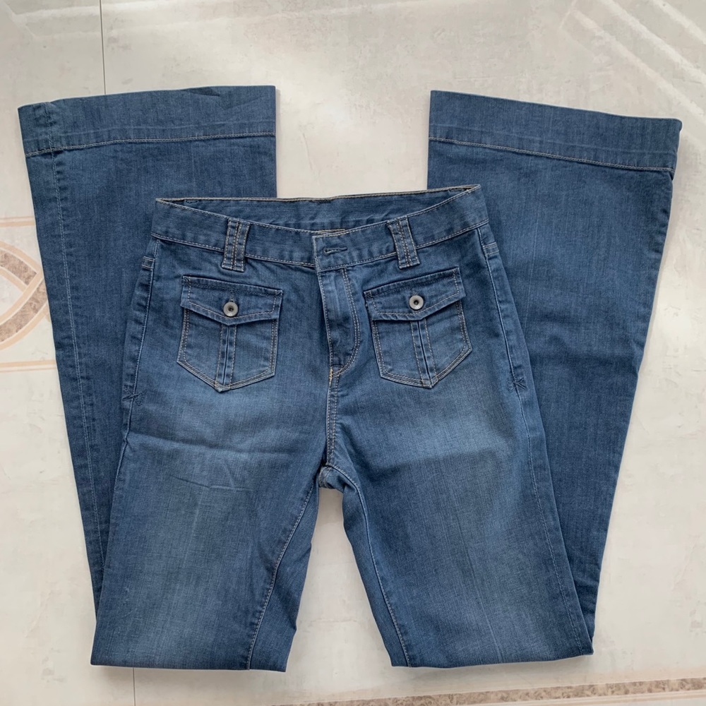 Armani exchange flare jeans , size 2 , NWOT
